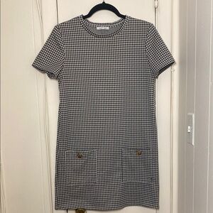 Houndstooth Short Sleeve Dress